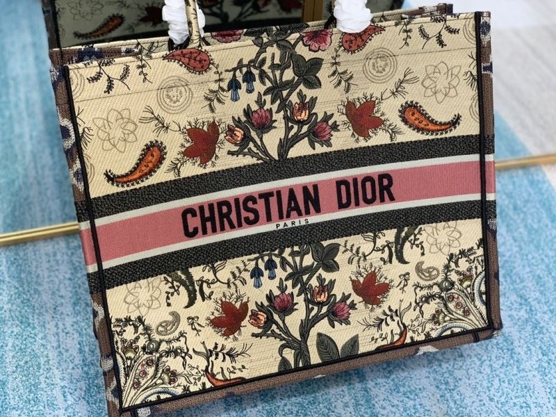 Christian Dior Shopping Bags